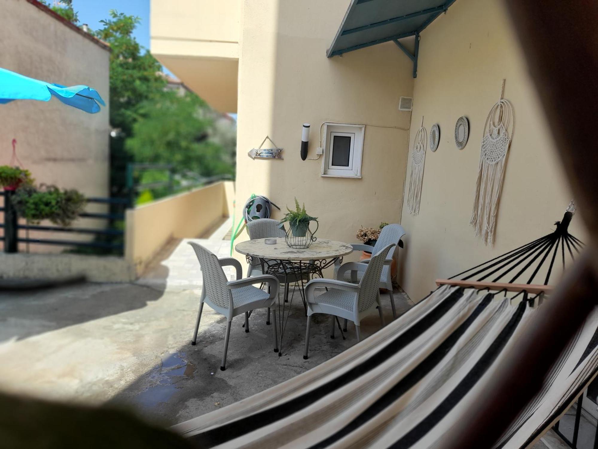The Garden Apartments Nea Kallikrateia Bilik gambar