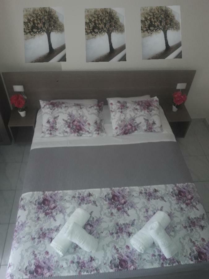 The Garden Apartments Nea Kallikrateia Luaran gambar